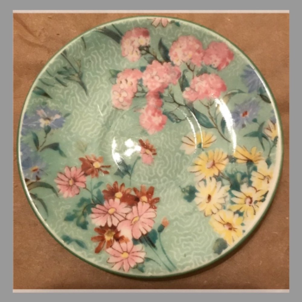 RARE VINTAGE Shelley Melody Chintz Saucer